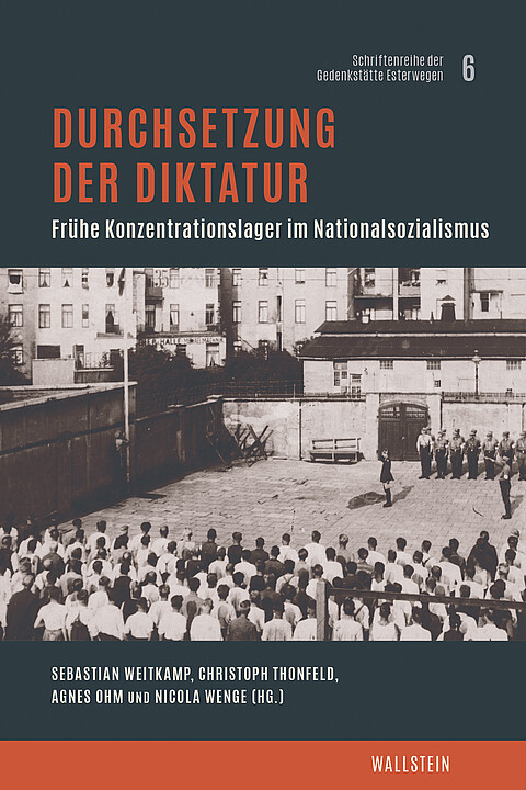 Buchcover "Durchsetzung der Diktatur" mit einem hstorischen Bild eines Appells und orangem Titel